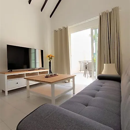 Sarah's - Playa Fanabe * Адехе