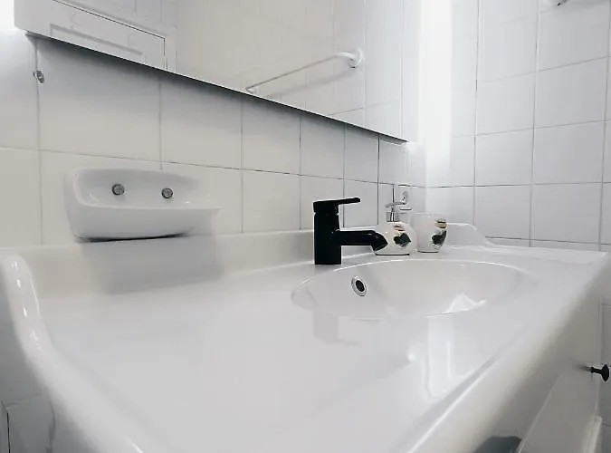 Sarah's - Playa Fanabe