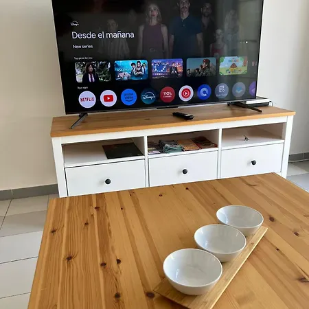 Sarah's - Playa Fanabe *